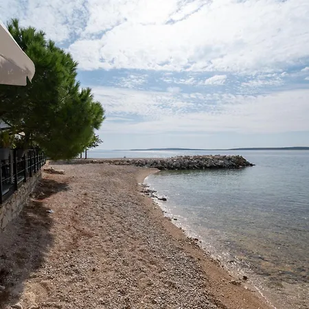 Апартаменты For Families With Children Mandre, Pag - 12125 *