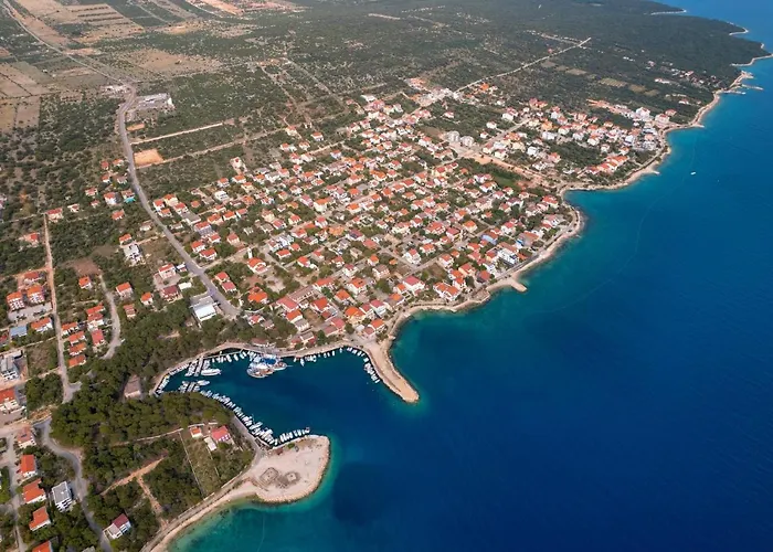 For Families With Children Mandre, Pag - 12125 * Kolan